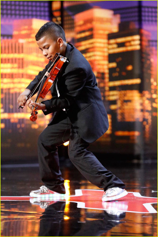 America’s Got Talent: Boy with cancer’s performance makes Simon Cowell use the only special ‘golden buzzer’